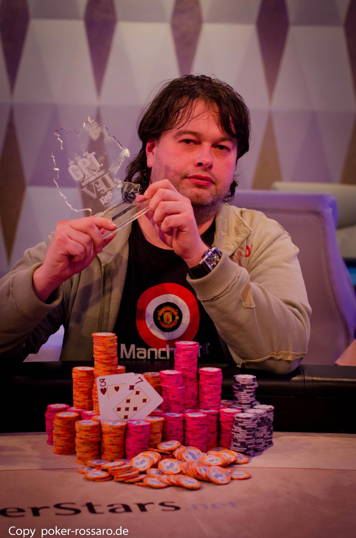 Crazy sheep poker tour