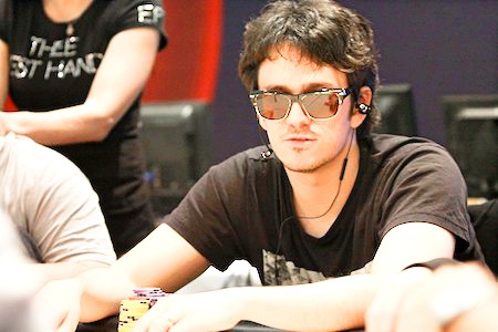 Helicopterben82 poker