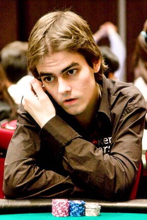 James 'Andy McLEOD' Obst (Foto: PokerStars Blog) james_obst_triple_coop