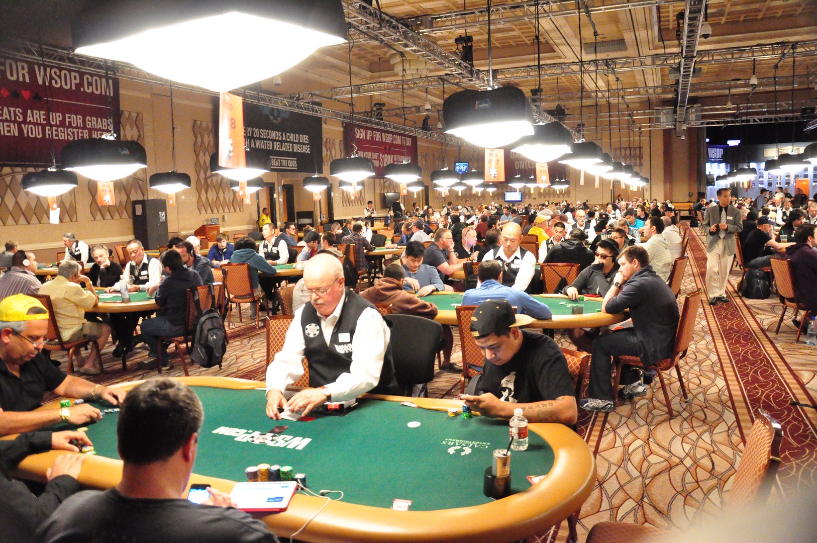 WSOP 2013 Event # 21: Martin Finger im Finale beim NLH 6-max