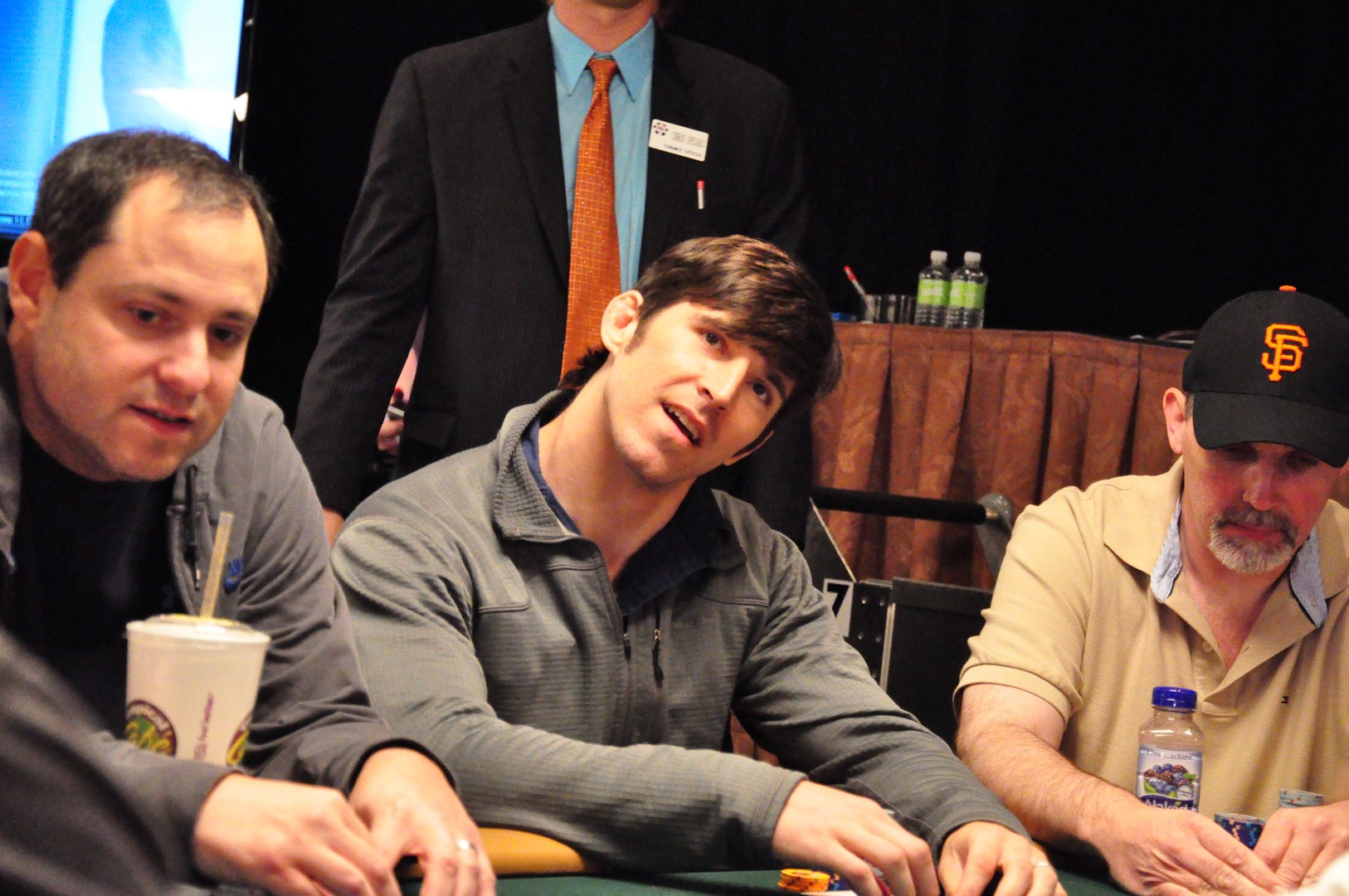 WSOP 2013 Event # 10: E-Fro führt im Finale beim Limit Hold’em