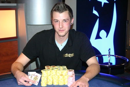Meckie siegt in der Verlängerung beim B.O. Poker 55