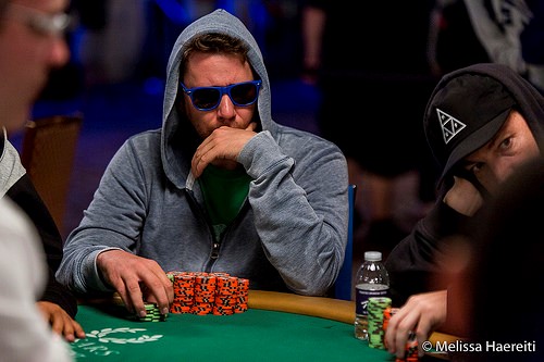 WSOP 2015 Event # 56: Kevin MacPhee triumphiert beim 5k NLH Turbo