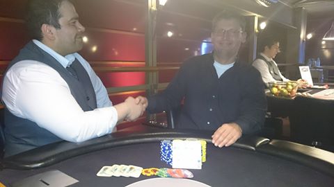 Volquardsen gewinnt die SH100 Premiere