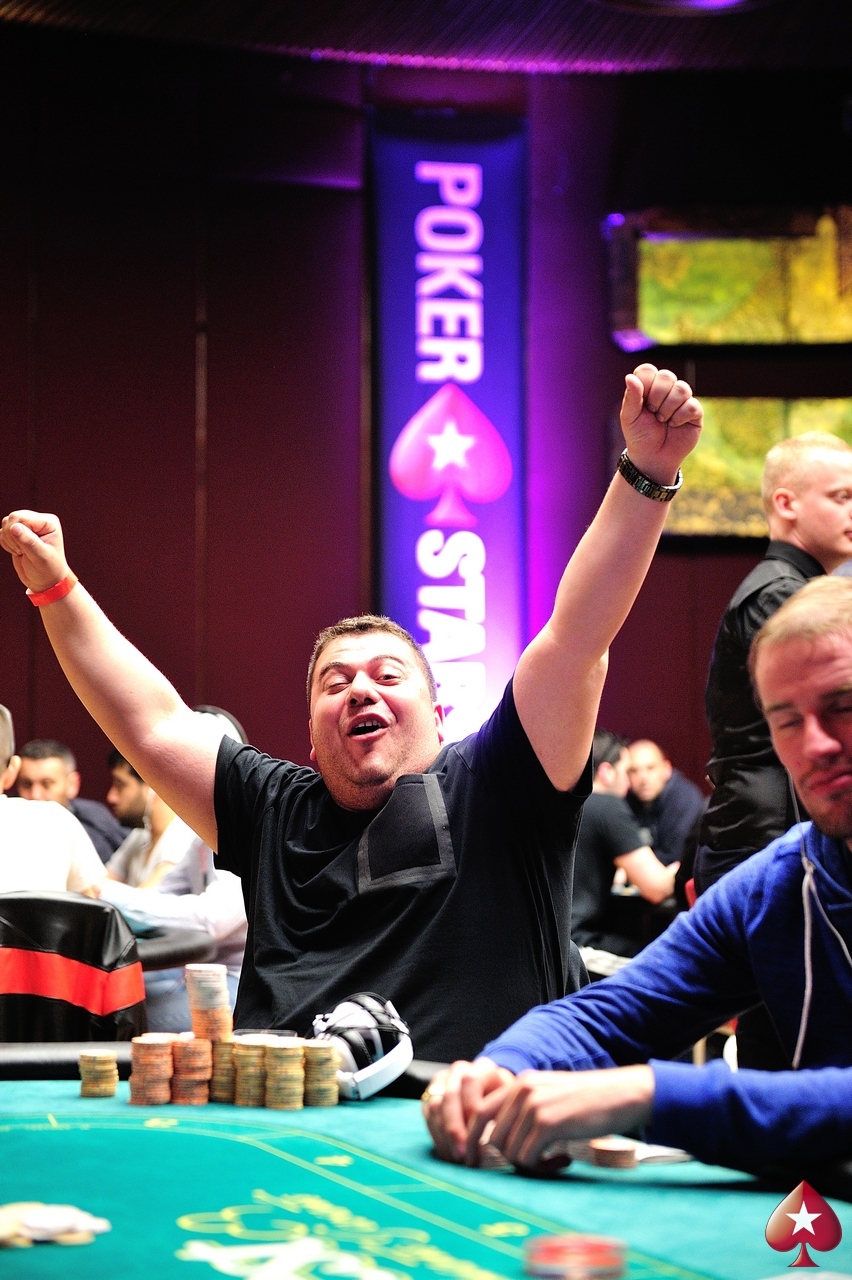 2016_20.5._Eureka_6_Bucharest_main_event_day_2_Yasen_Dichev_chipleader_Tomas__Stachsa_3STA_4778