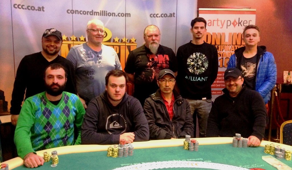 Massendeal beim Low Budget Special im CCC Wien-Simmering