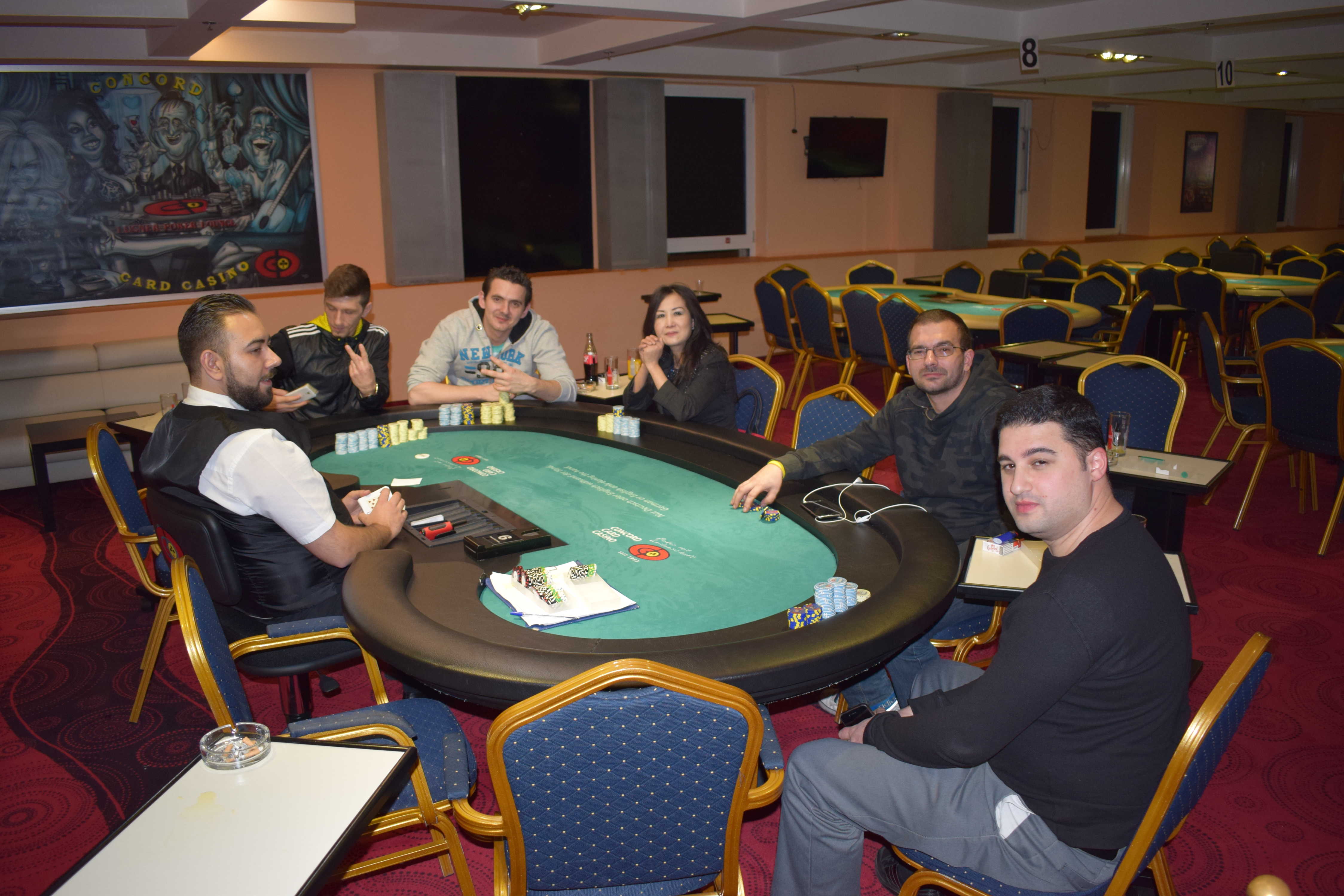Rebuy Action beim Monday Special im CCC Lugner City