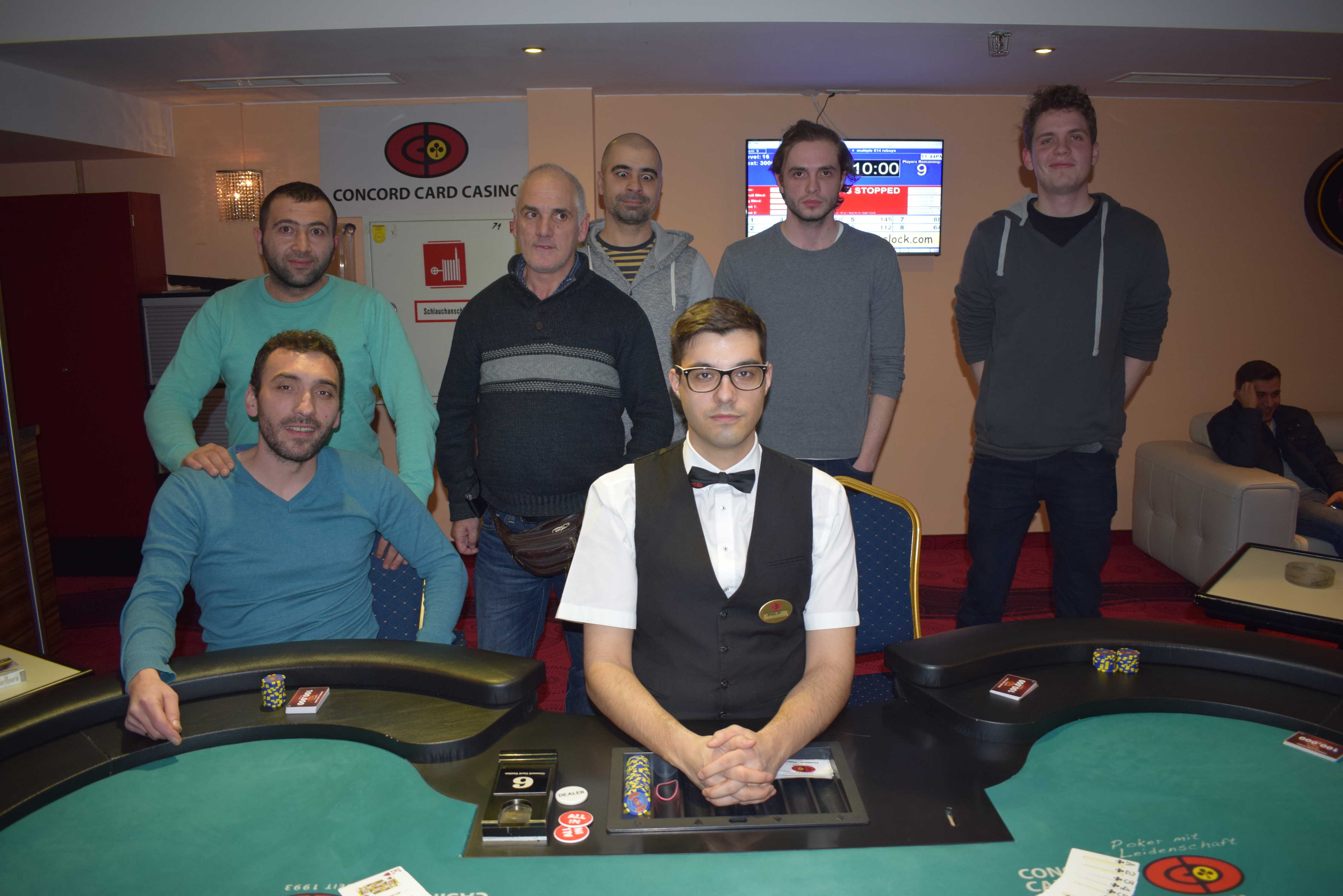 Ermin siegt beim XXL Hold’em in der Lugner City