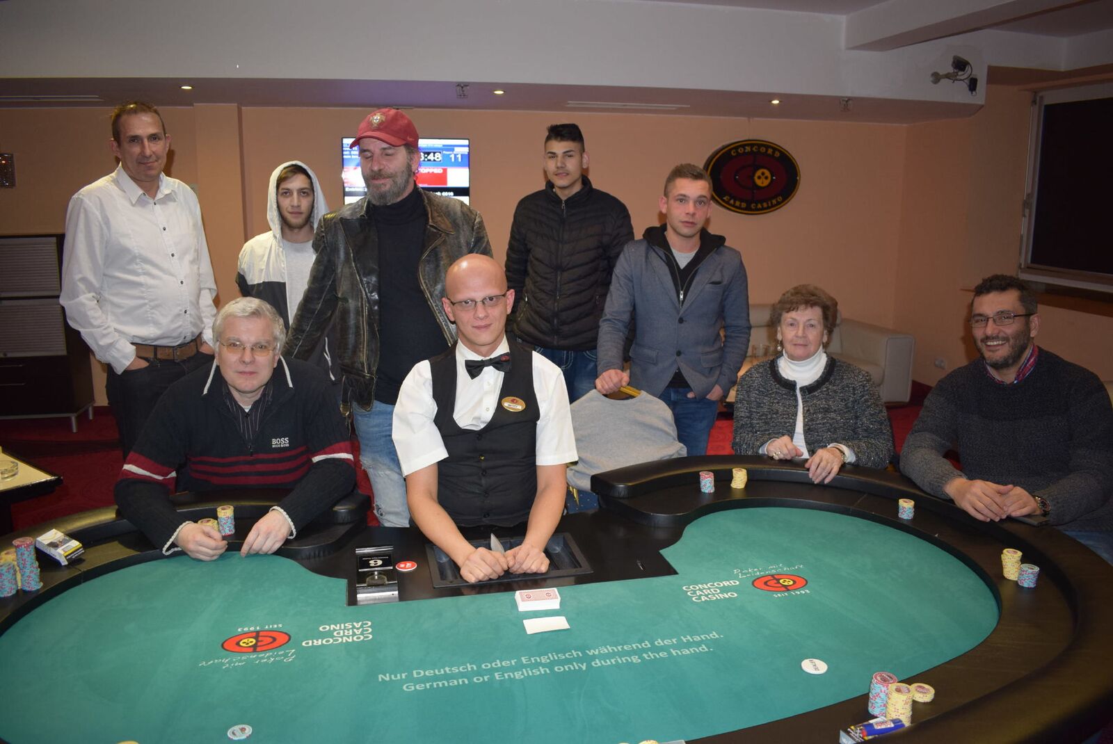 Deal beendet das Mega Deep & Fast am Sonntag in der Lugner City