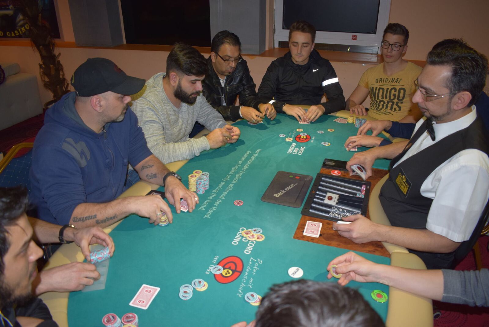 4-Way Deal beendet das Monday Special im CCC Lugner City