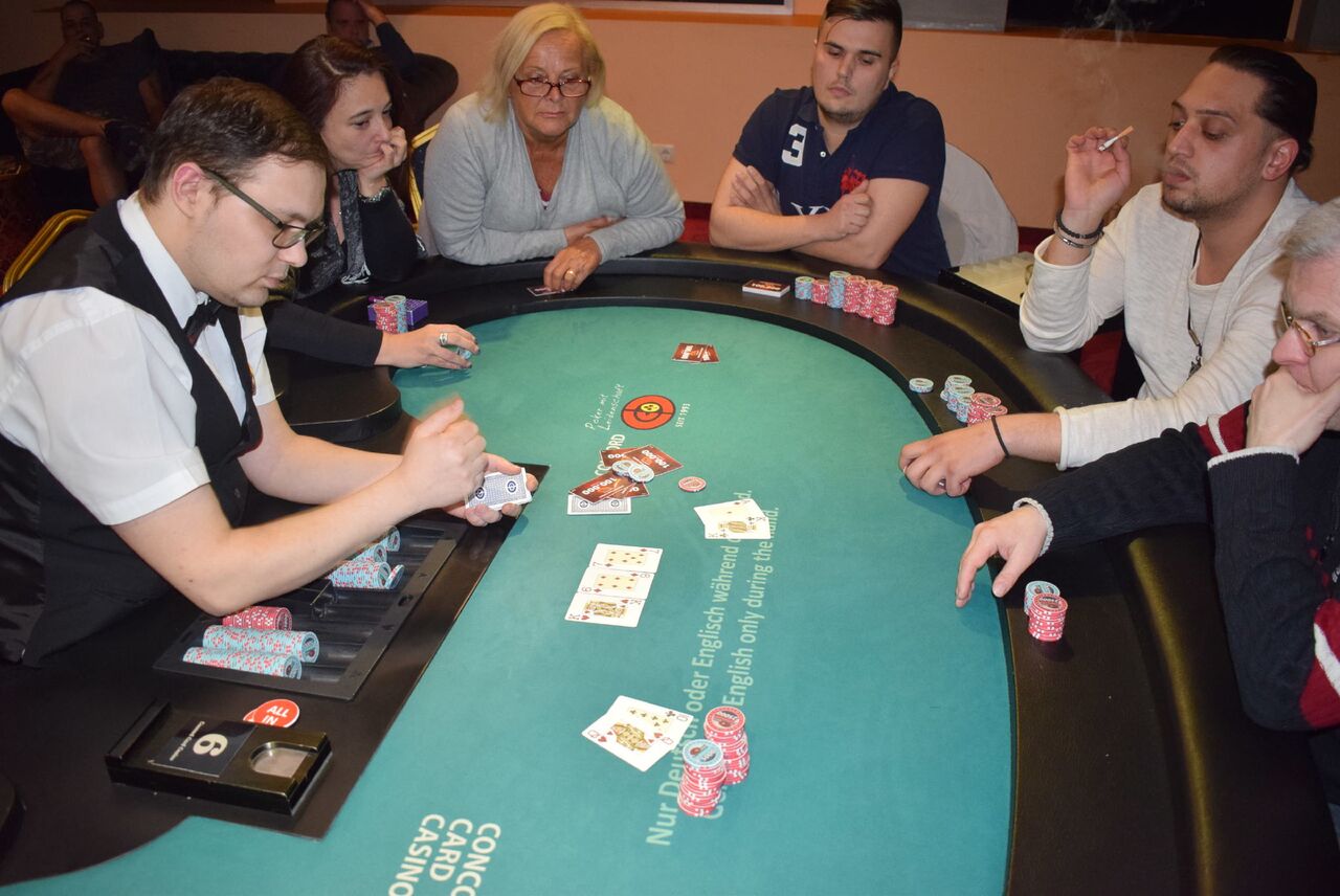 Alen T. siegt nach 4-Way Deal beim XXL Hold’em in der Lugner City