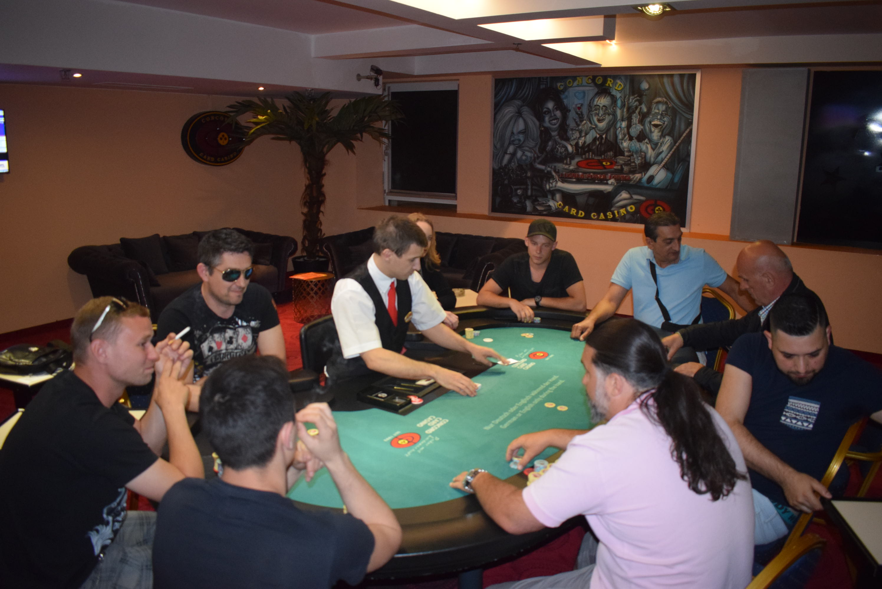 Deal zu Dritt zu gleichen Teilen beim Bountyturnier im CCC Wien Lugner City
