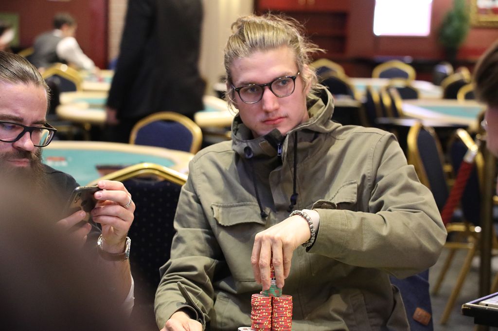 Concord Million IX:  Massiver Chiplead für Dennis Brutscher im Finale