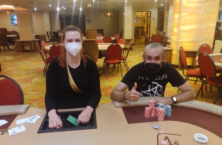 Grand Casino Aš: Oschi siegt beim Kickstarter