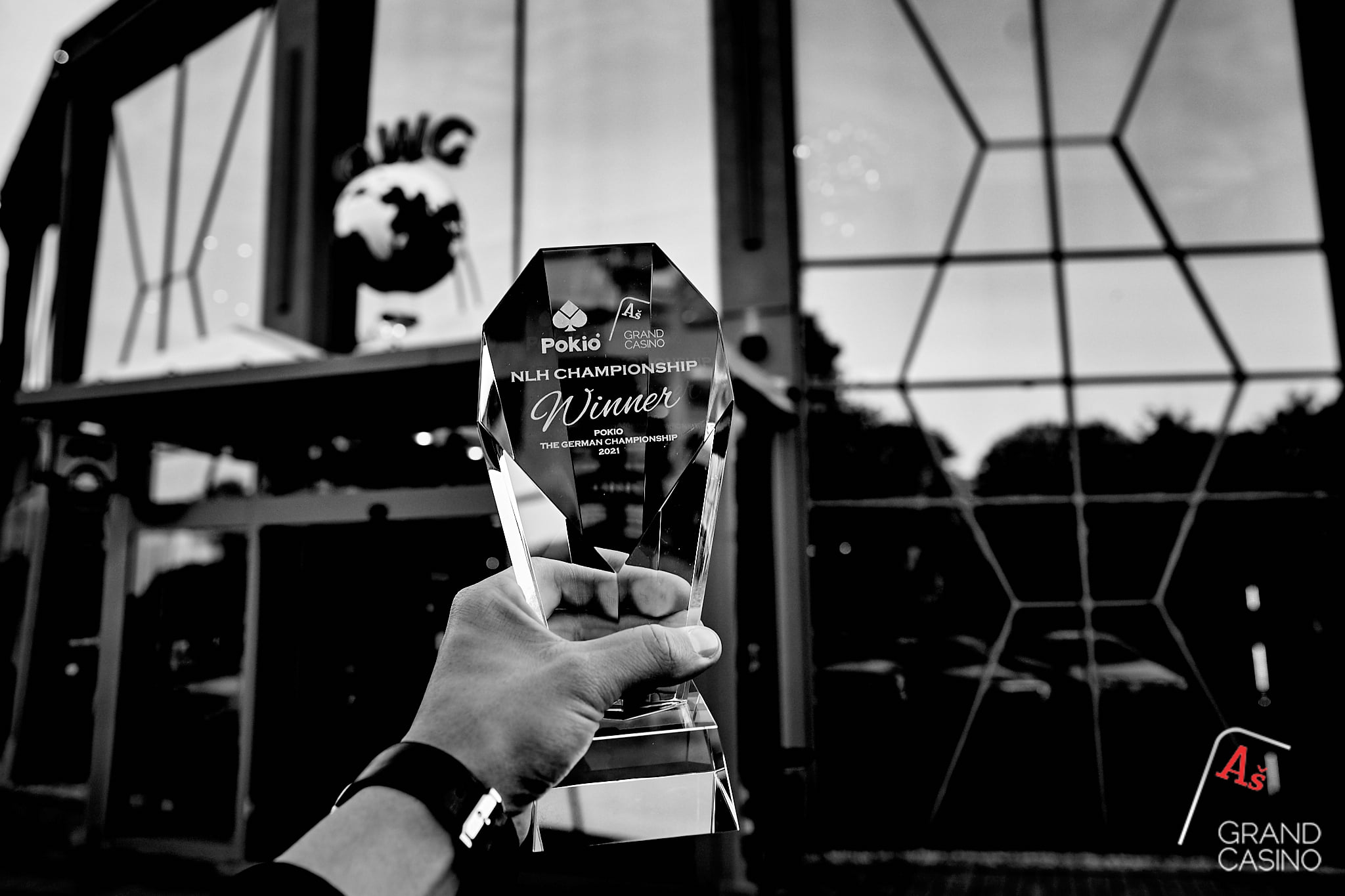 Grand Casino Aš: Matze bleibt in Führung Pokio German Championship