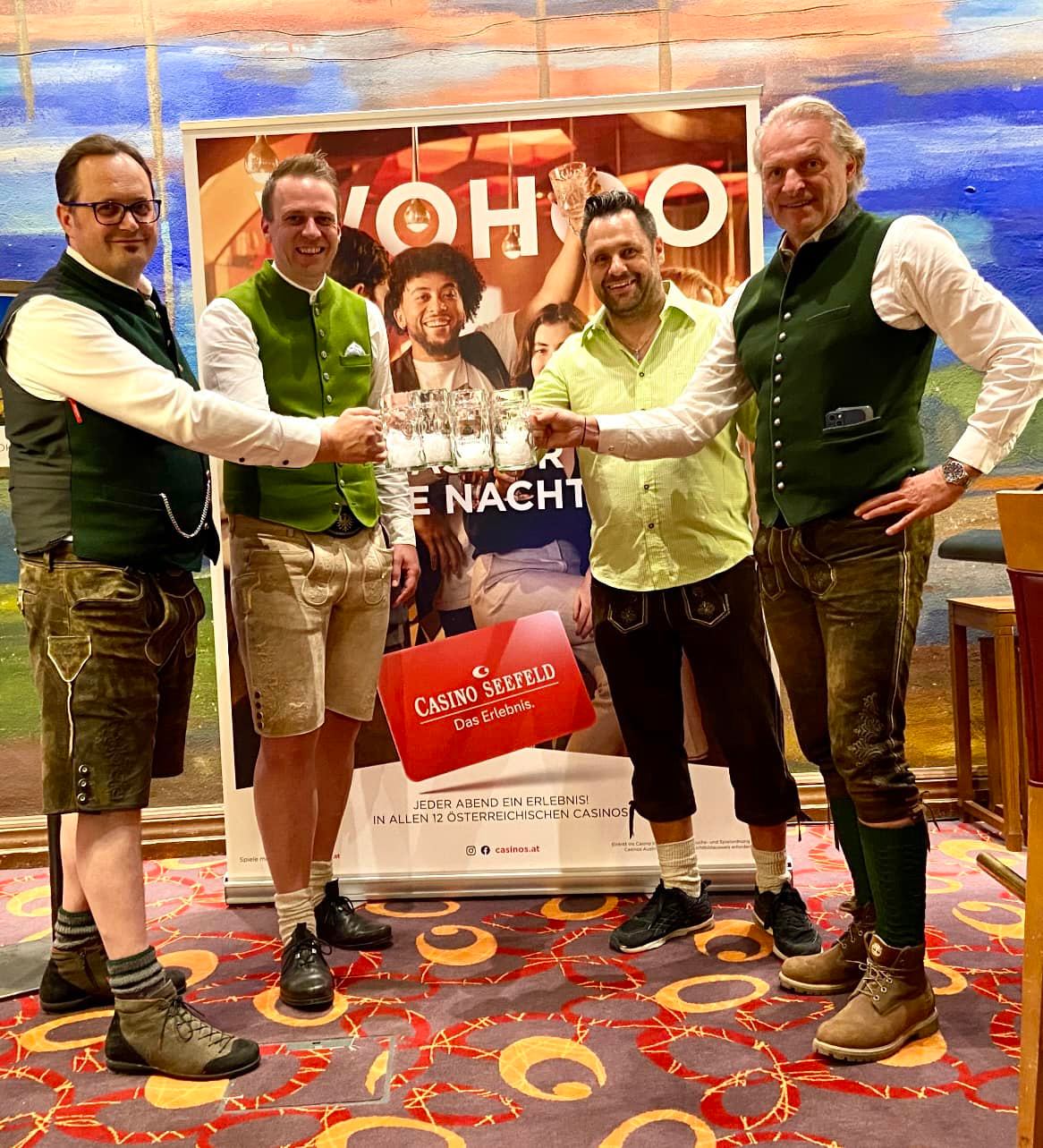 Casino Seefeld:  Alex Dejaco führt im Finale der Pokermania Hüttengaudi