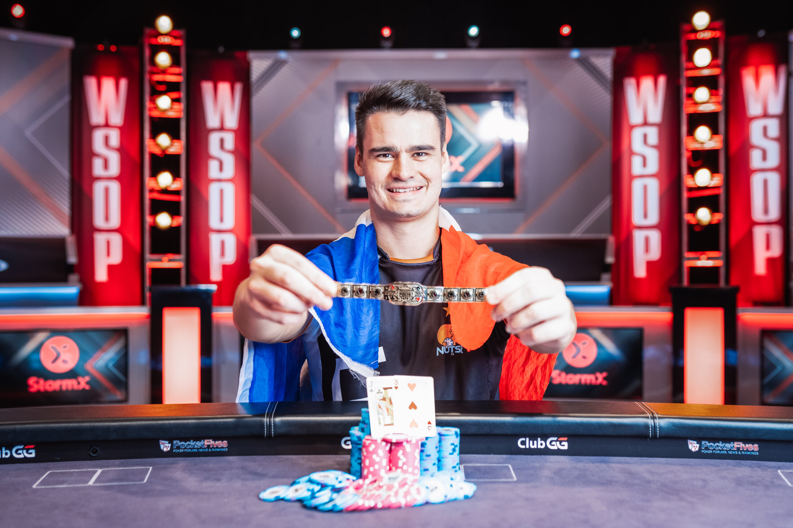 WSOP 2022 #14: Leo Soma holt das kleine 6-max NLH