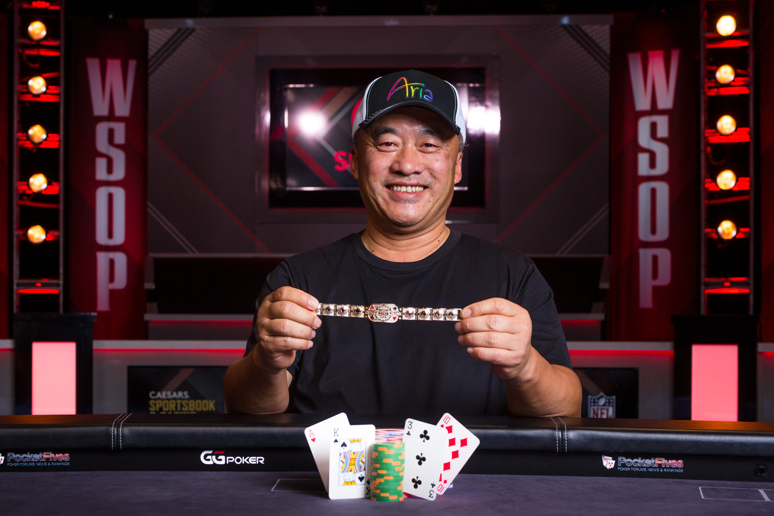 WSOP 2022 #19: Fabian Brandes unterliegt Tong Li beim $25k PLO High Roller
