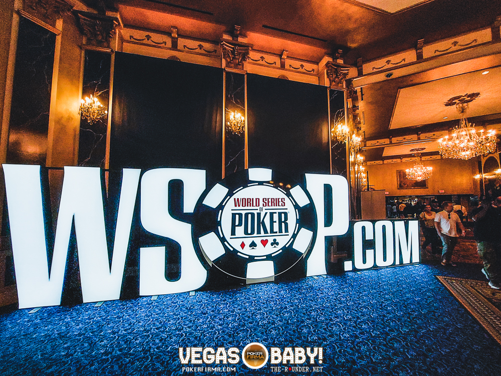 WSOP 2022 #09: Alex Livingston führt im Stud Finale