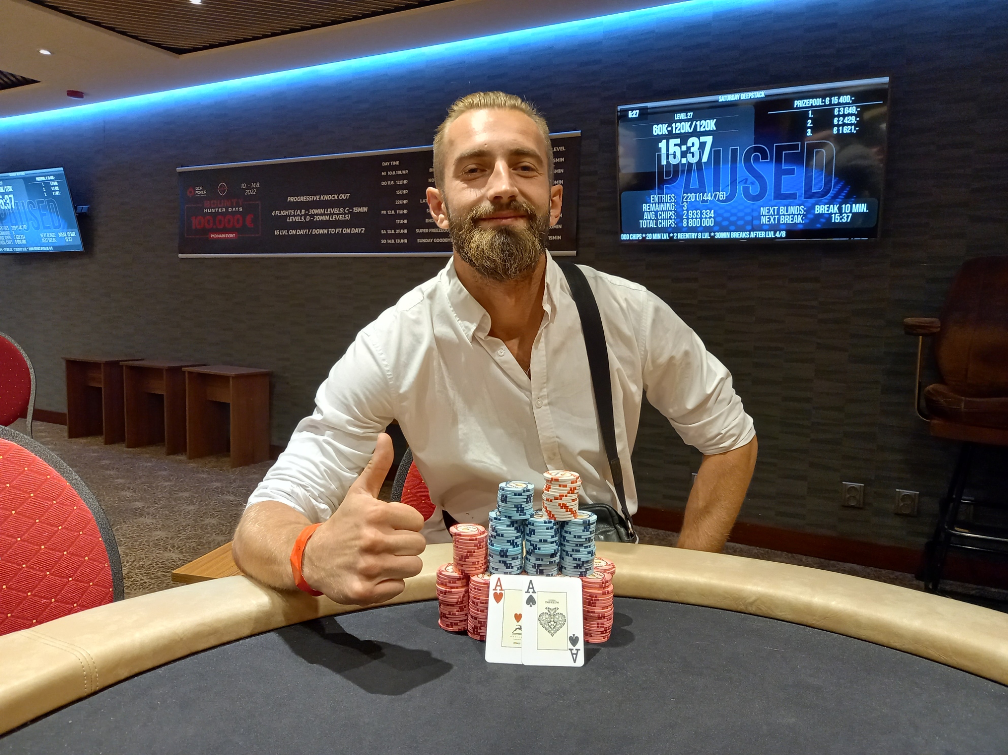 Grand Casino Aš: Deal zu dritt beendet das Saturday Deepstack