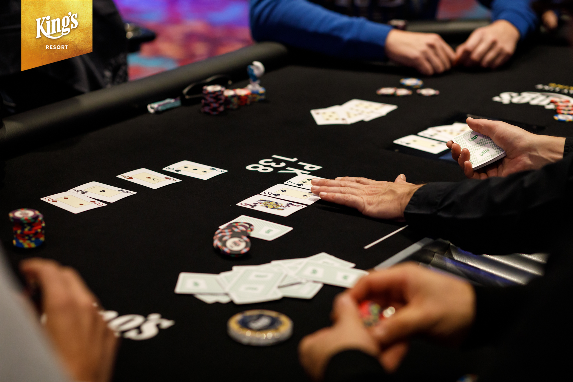 King’s WSOPE:  Farid Jattin führt beim 2k PLO