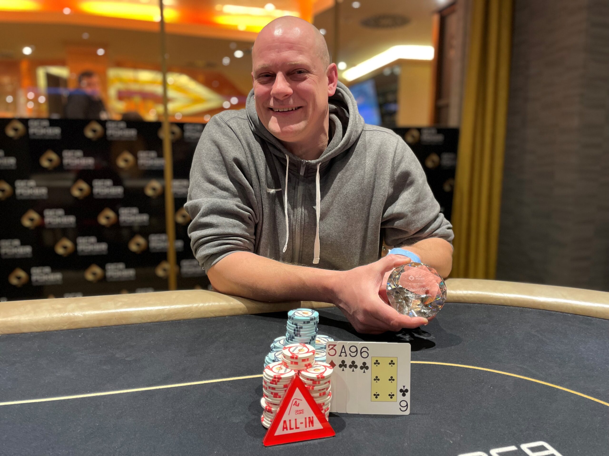 Grand Casino Aš: Mustard King und Martin Spitzl holen die Diamanten