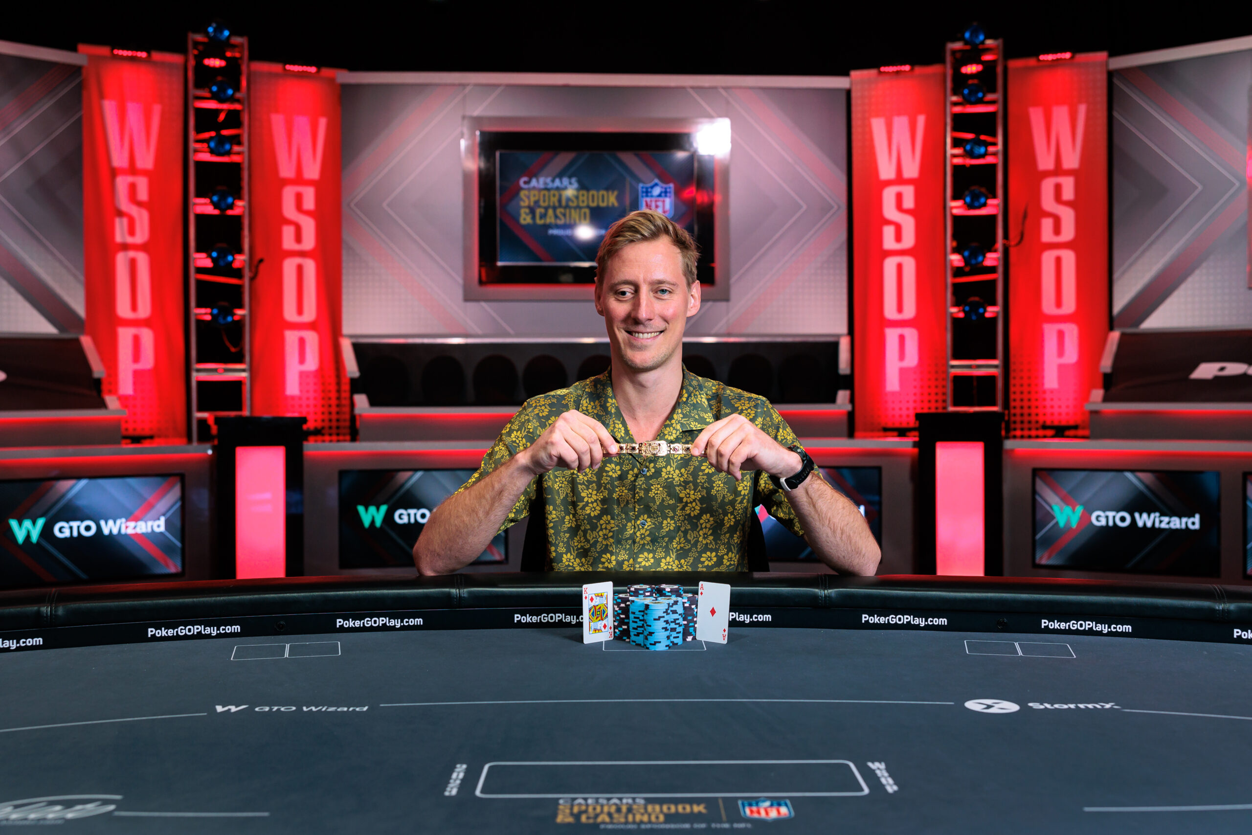 WSOP 2023: Jans Arends stürmt zum $100k High Roller Bracelet