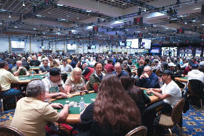 WSOP 2023: Vito Branciforte mit Traumstart beim Gladiators