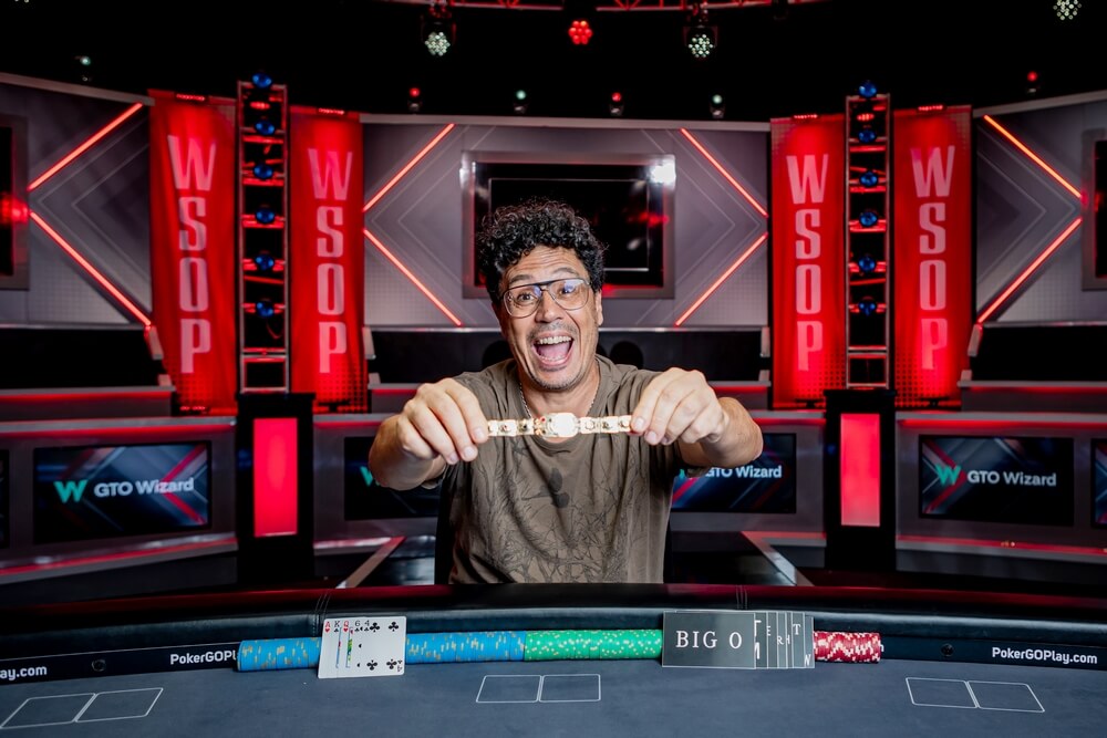 WSOP 2023: Julio Belluscio holt Gold im Mixed Big Bet Event