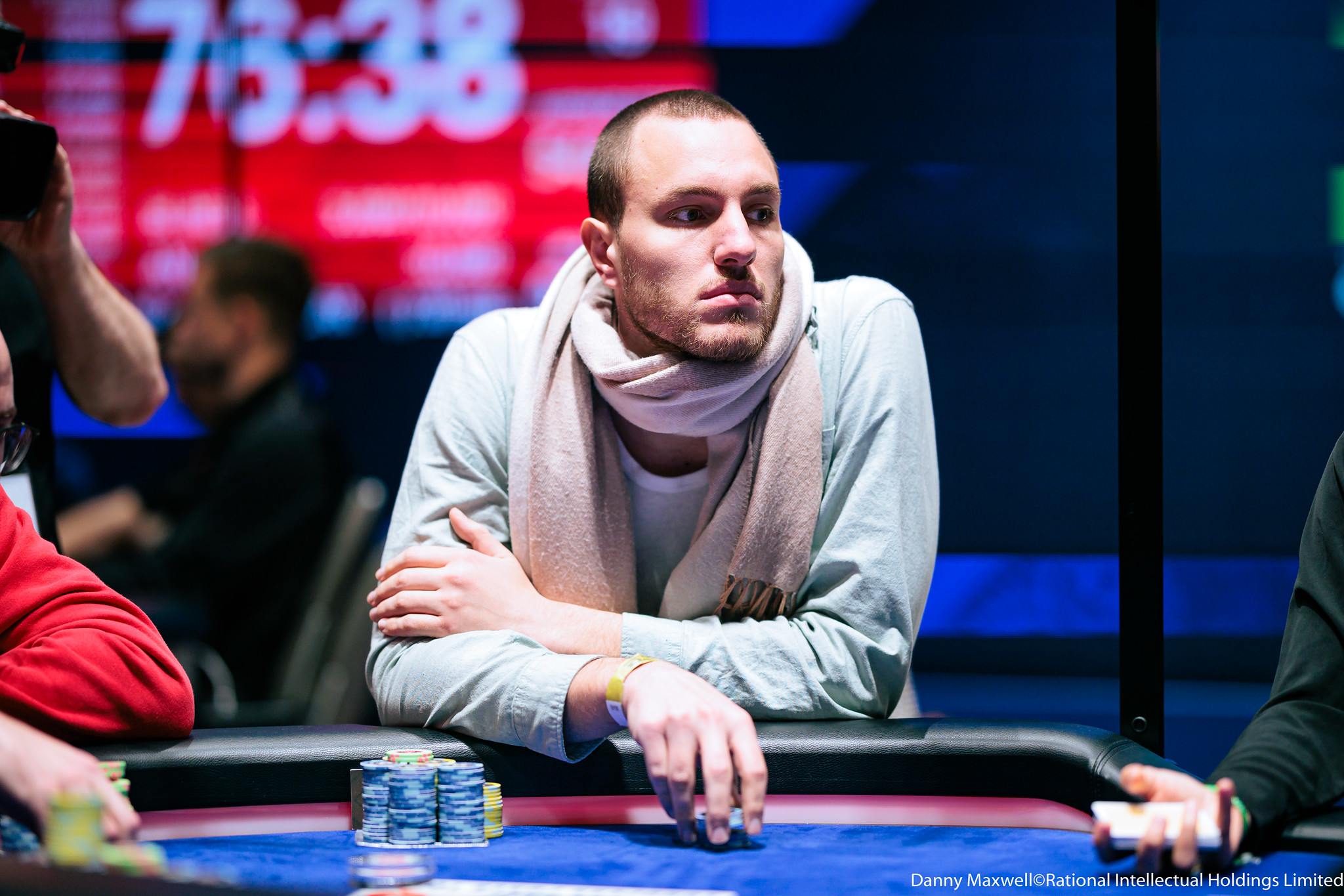 EPT Prag: Max Neugebauer marschiert weiter als Big Stack