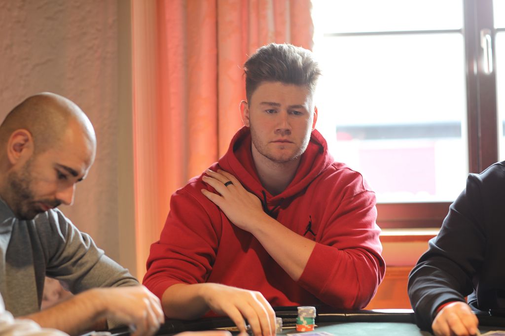 CAPT Innsbruck: David Feichter führt beim Deepstack