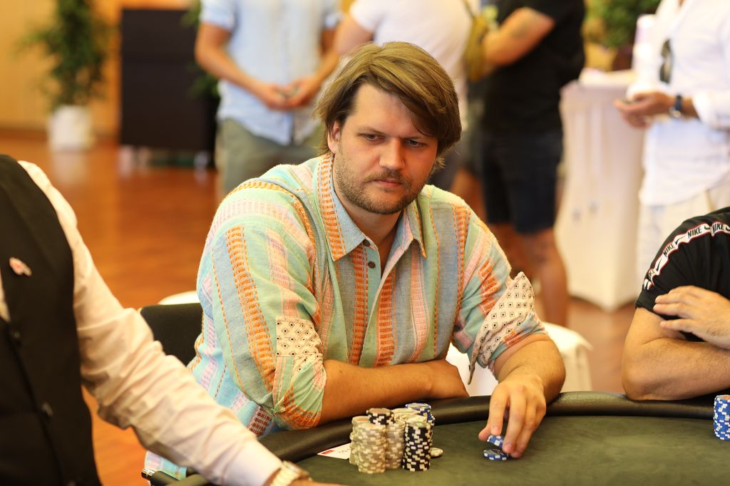 GGPoker: Doppelschlag für Suhepx bei der Omaholic Series