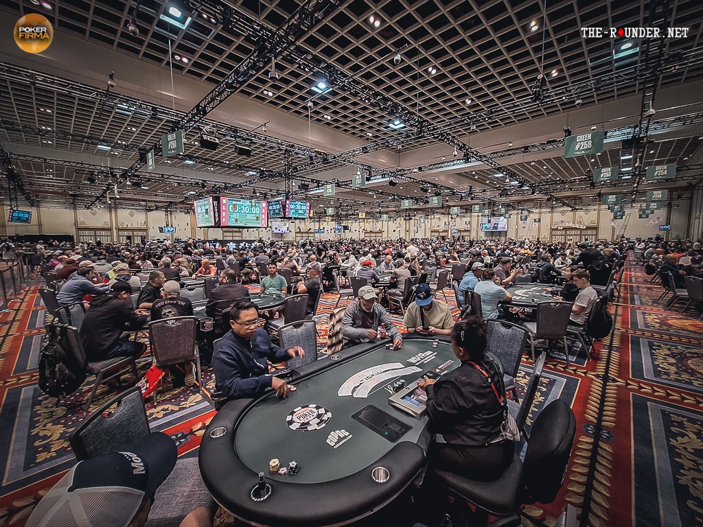 WSOP: Hannes Jeschka als Big Stack in der Mid-Stakes Championship