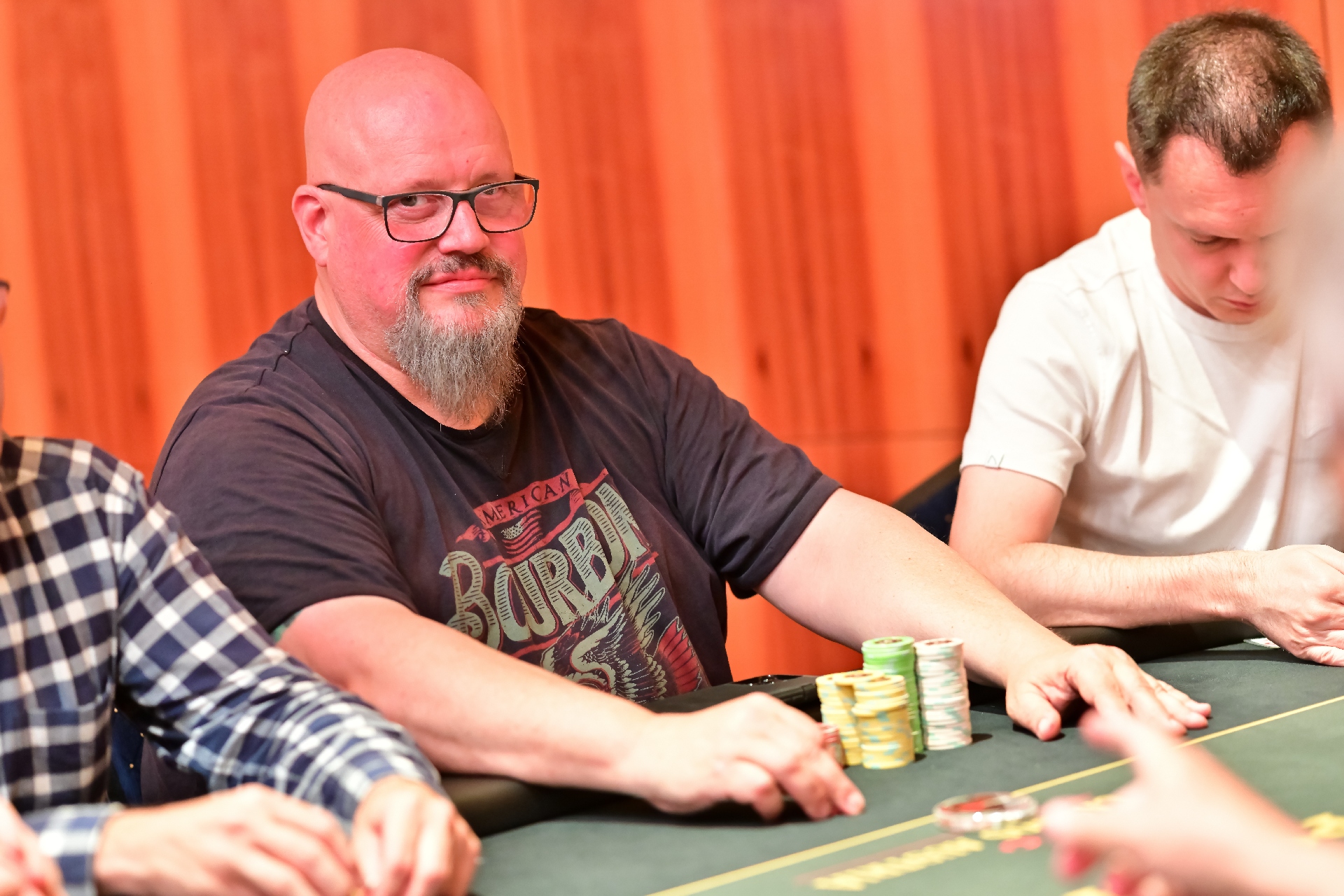 Poker EM 2024: Daniel Lange führt auch zum Start beim Main Event