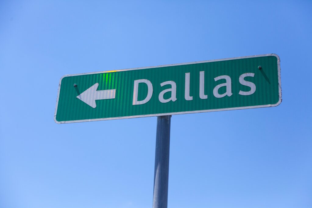 Dallas Mallory Klaus