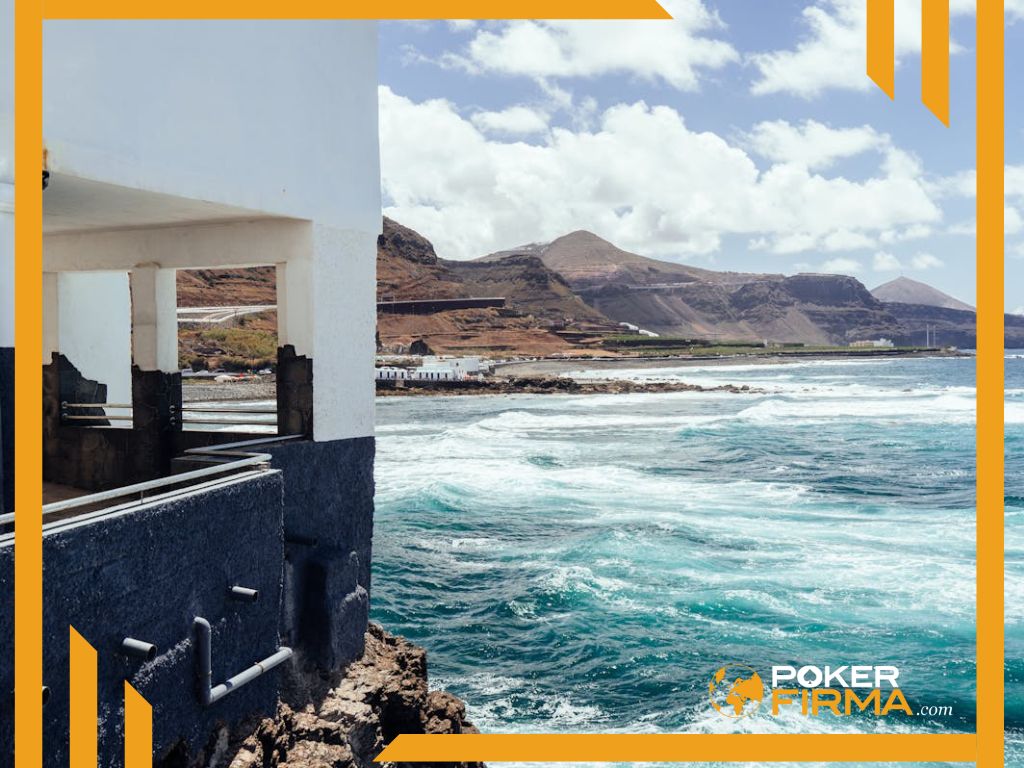 Blick auf das Meer vor Gran Canaria.