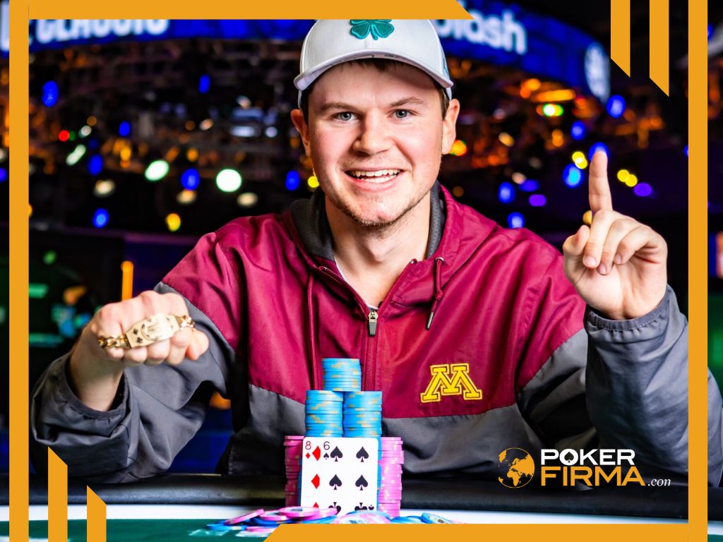 Samuel Rosborough nach seinem Sieg bei der WSOP 2025.