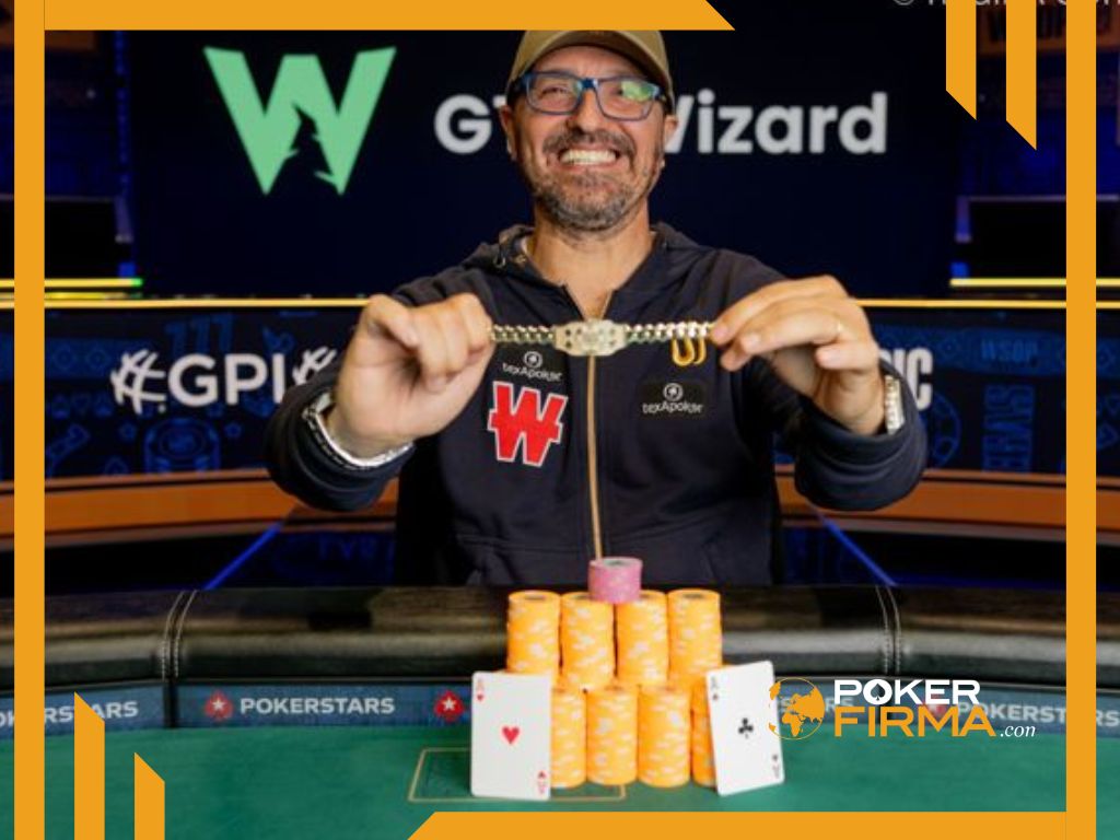 Giuseppe Zarbo nach seinem Sieg bei der WSOP 2025.