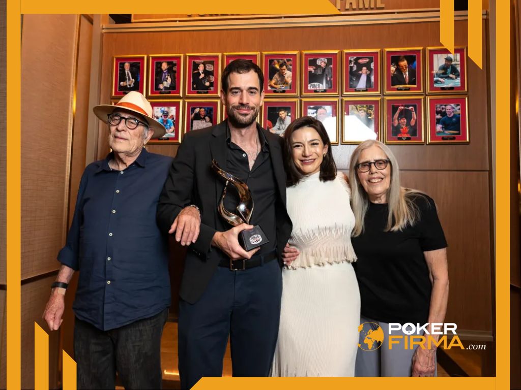 Nick Schulman mit seiner Familie.
