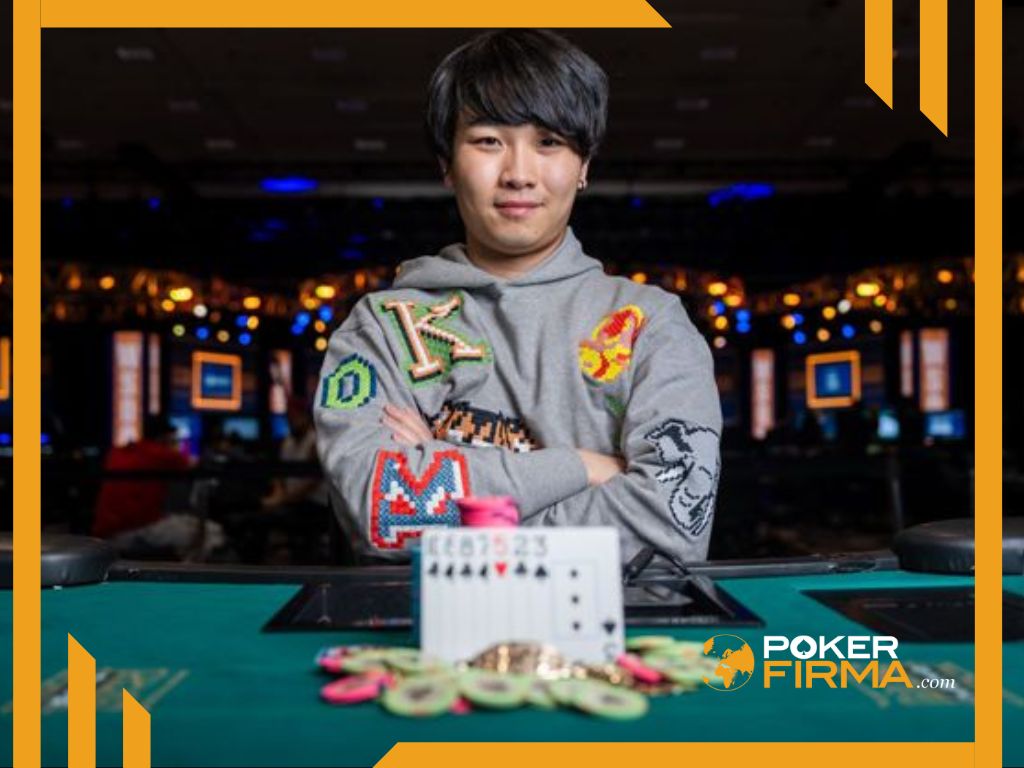 Ryutaro Suzuki nach seinem Sieg bei der WSOP 2025.