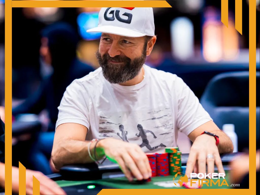 Daniel Negreanu am Pokertisch.