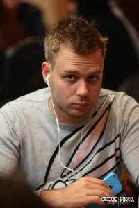 PokerEM_3000_NLH_01112014_Oleksii_Kovalchuk